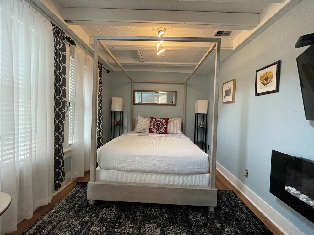 Peace and Plenty Inn B&B 26/71
