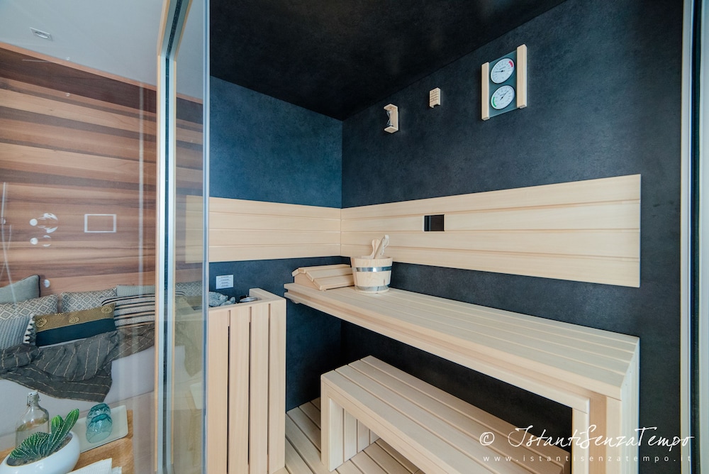 Cumeja Beach Club Hotel 51/52