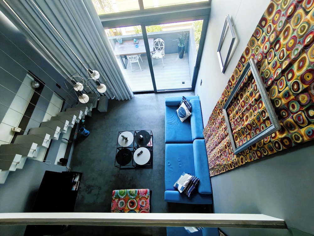 Athina Art Apartments 5/43