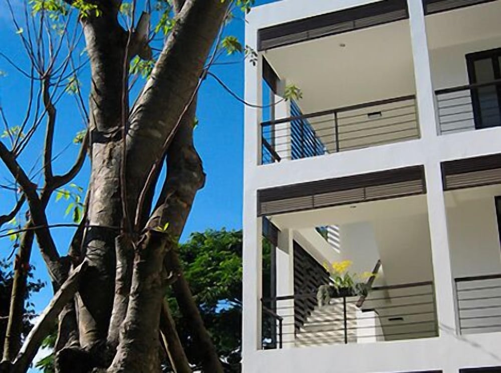 296 The Radtanaiya Residence 13/42