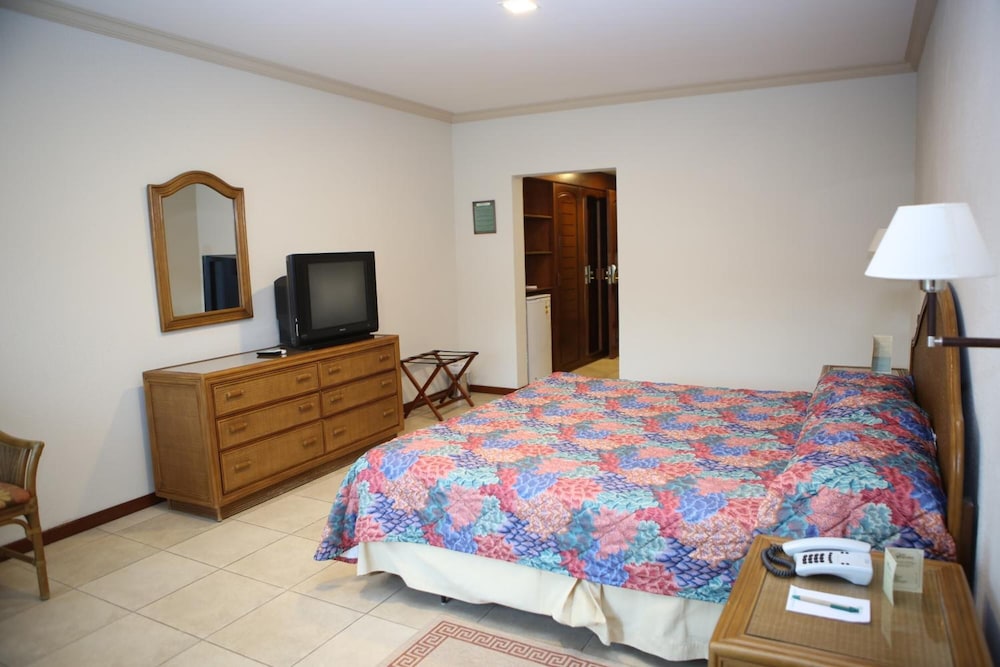 Los Parrales Hotel 17/33