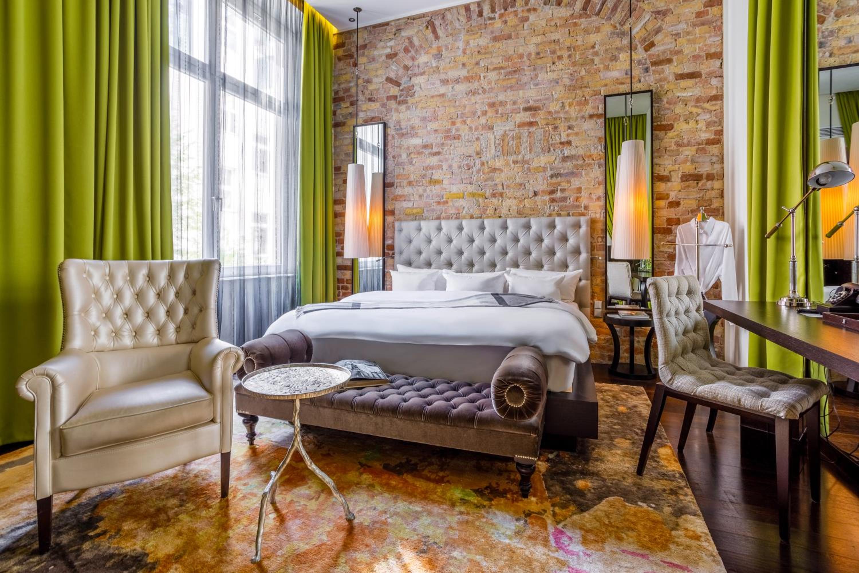Junior Suite, King Bed