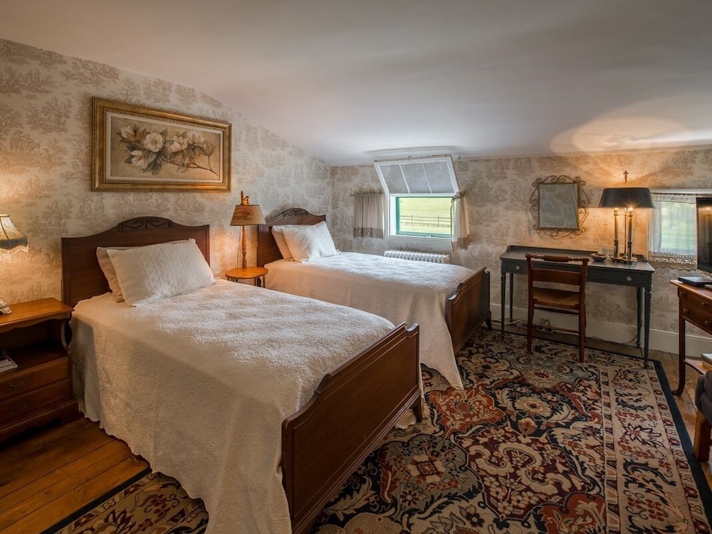 The Neighbour House B&B 3/35