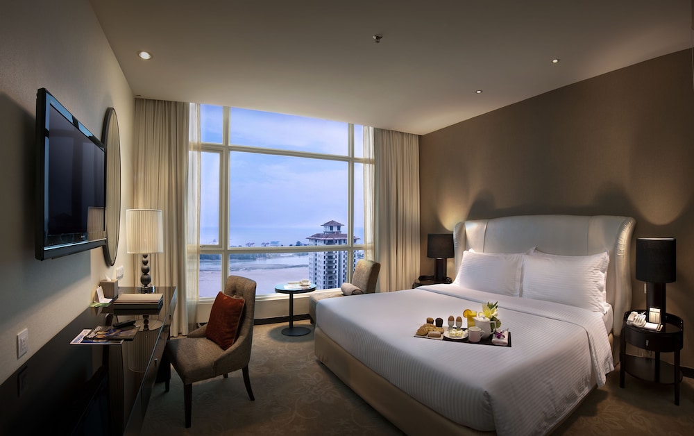 Hatten Hotel 21/68