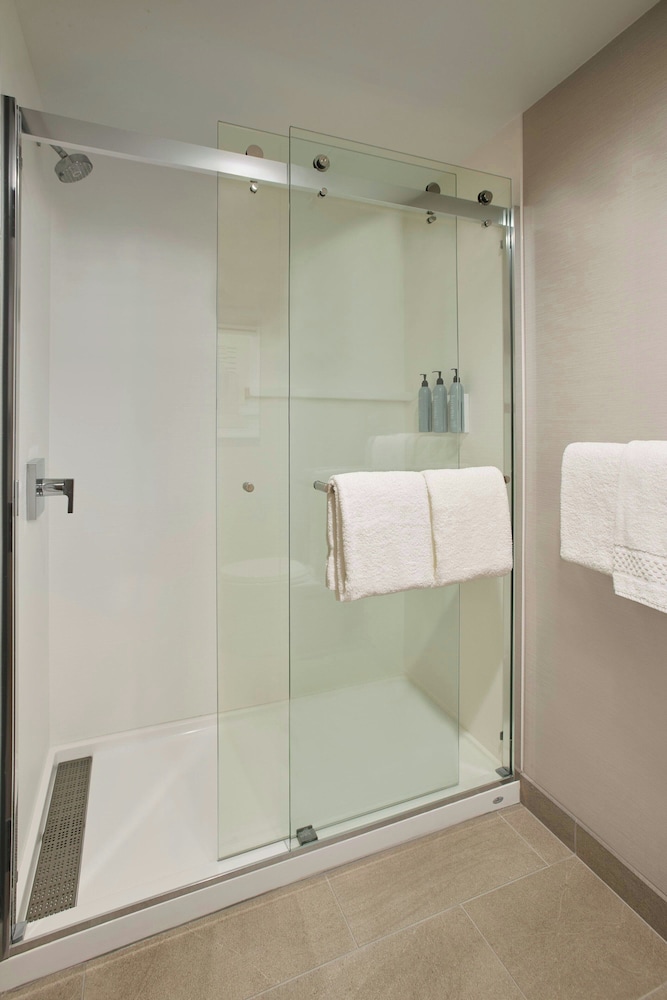 Courtyard By Marriott Wausau 44/44