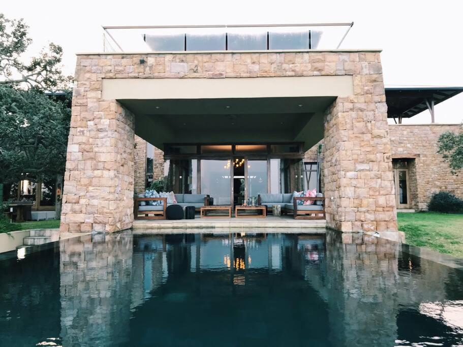 Cloud 9 Luxury Villa 3/50