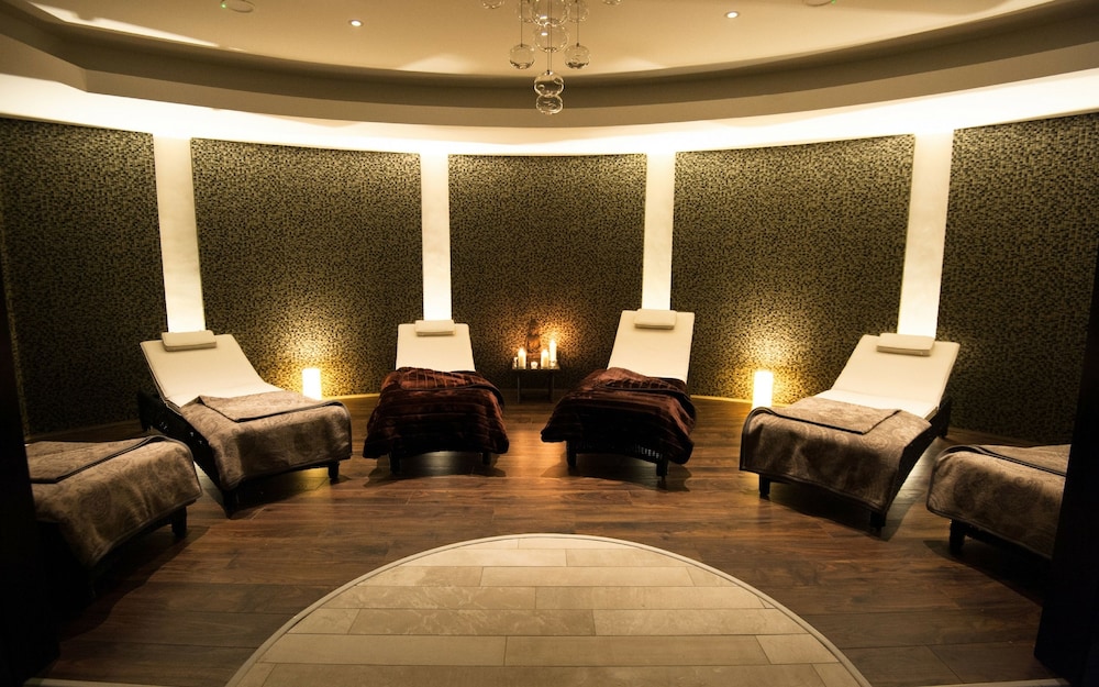 Killyhevlin Lakeside Hotel & Lodges 22/38