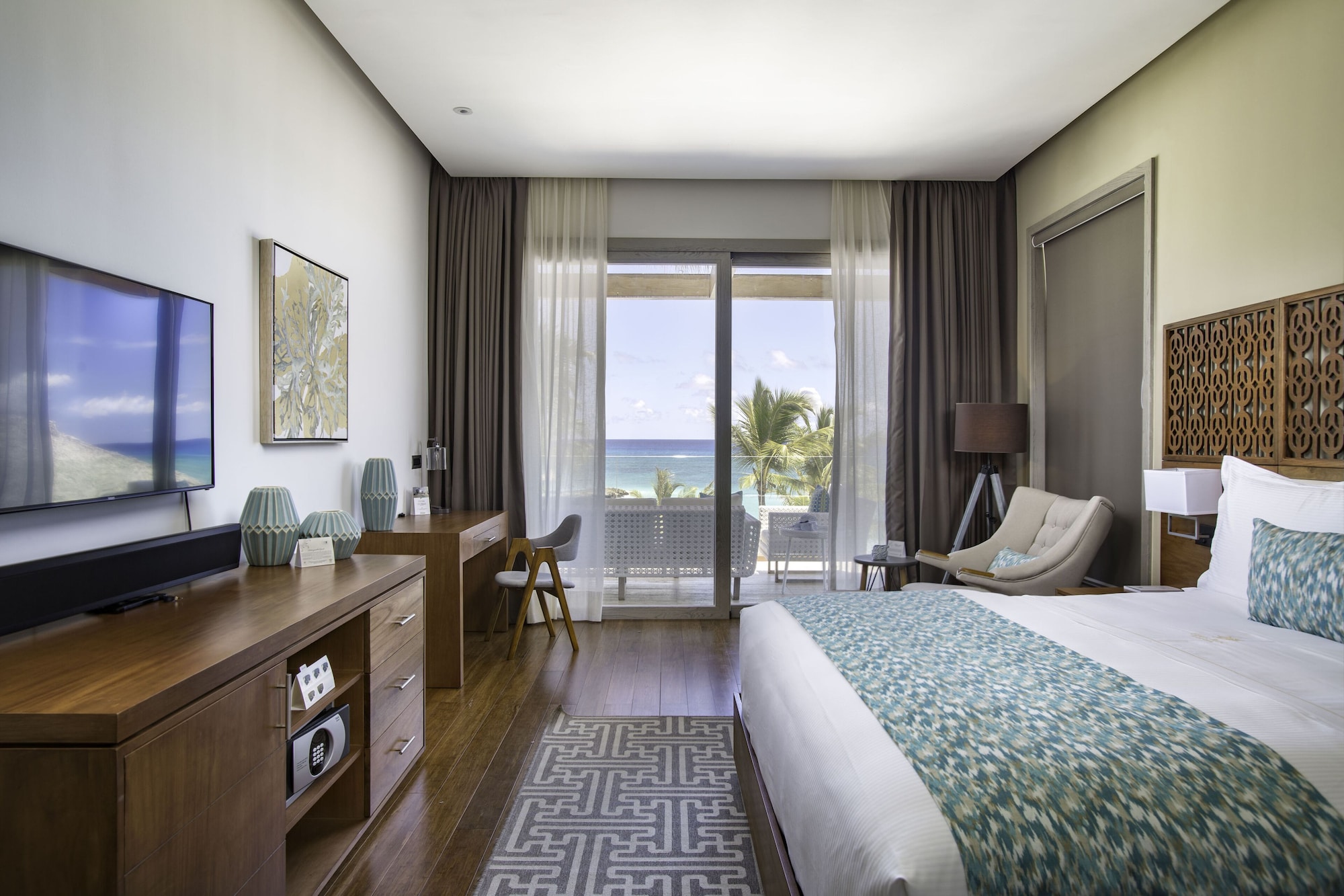 Beachfront Two Bedroom Suite