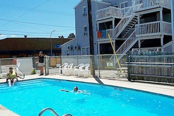 Econo Lodge Seaside Heights - Toms River East 3/26