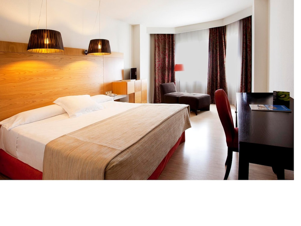 Hesperia Sevilla Hotel 14/72