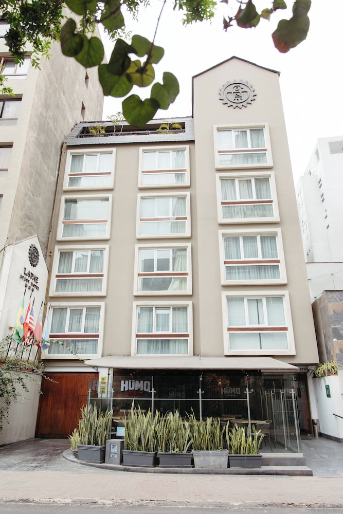 La Paz Apart Hotel 2/56