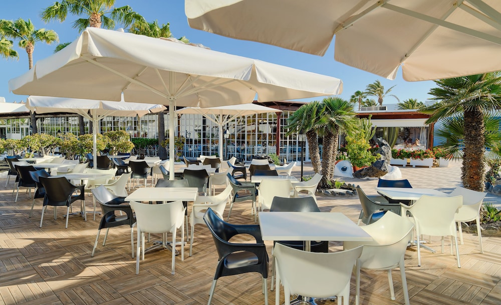 H10 Suites Lanzarote Gardens 52/73
