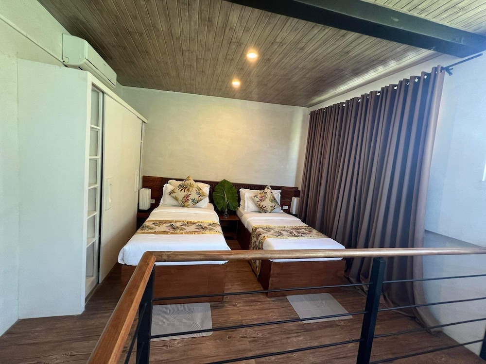 Lio Villas Resort 5/50