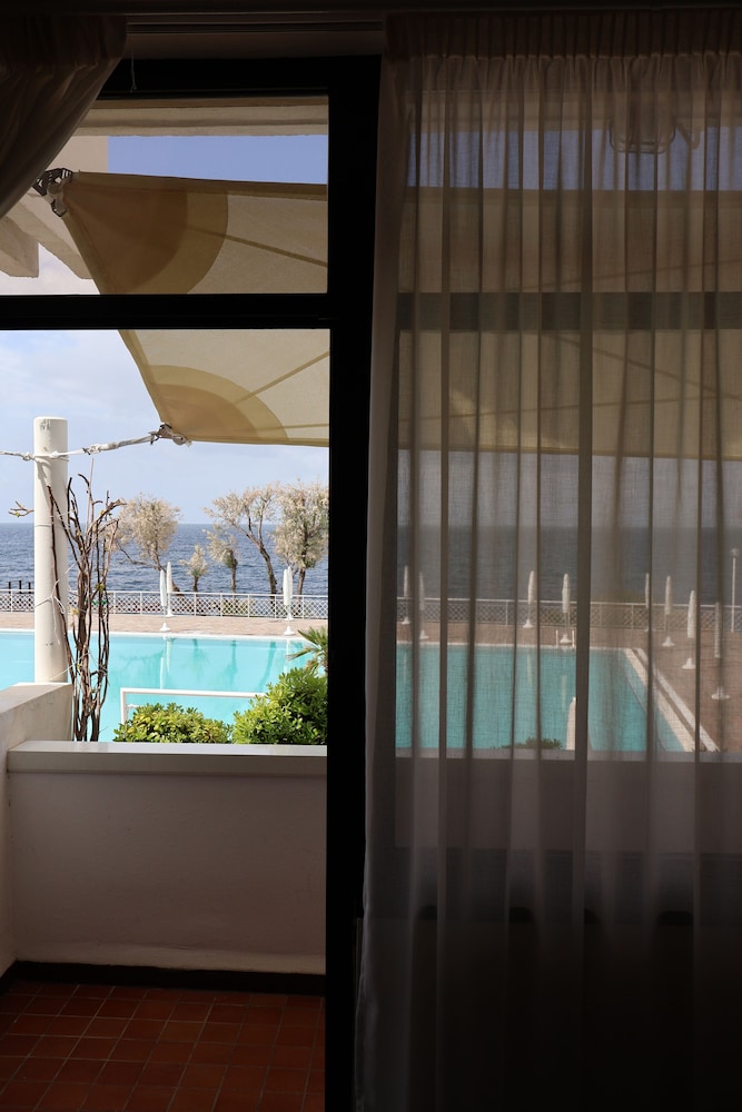 Hotel Puntaquattroventi 39/74