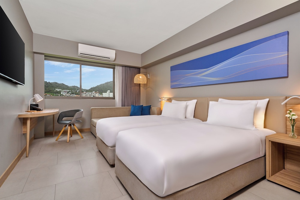 PRIVILEGE, TWIN BEDS, MOUNTAIN VIEW