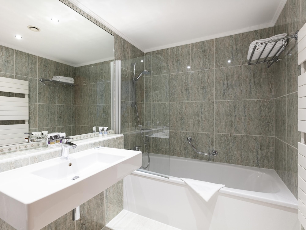 Mercure Luxembourg Kikuoka Golf and Spa 46/46