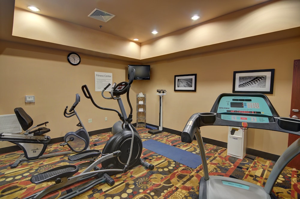 Holiday Inn Express Hotel And Suites Altus 42/69