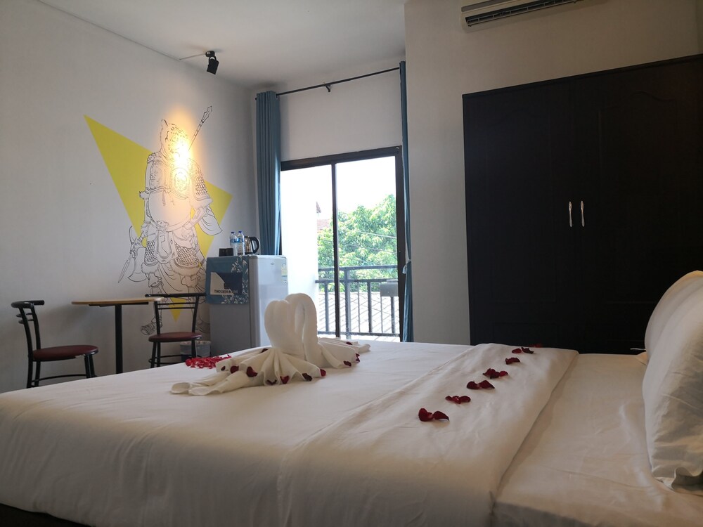 RoomQuest Patong Phuket 24/50