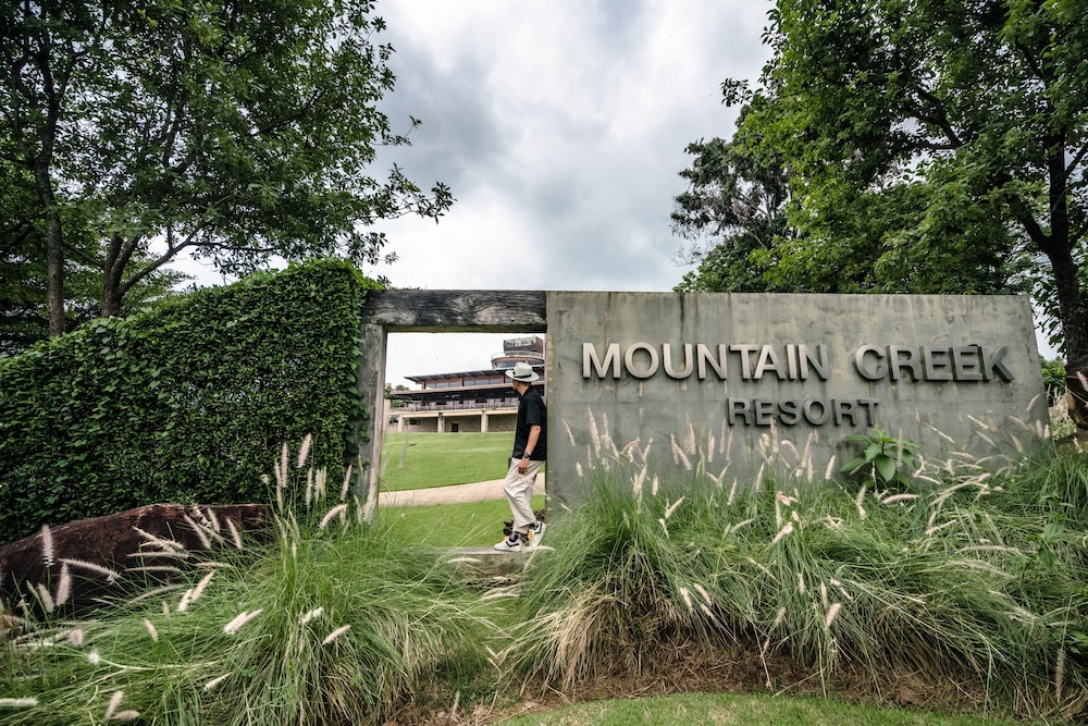 Mountain Creek Golf Resort & Residences 55/64