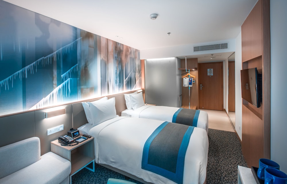Holiday Inn Express Manila Newport World Resorts 18/54