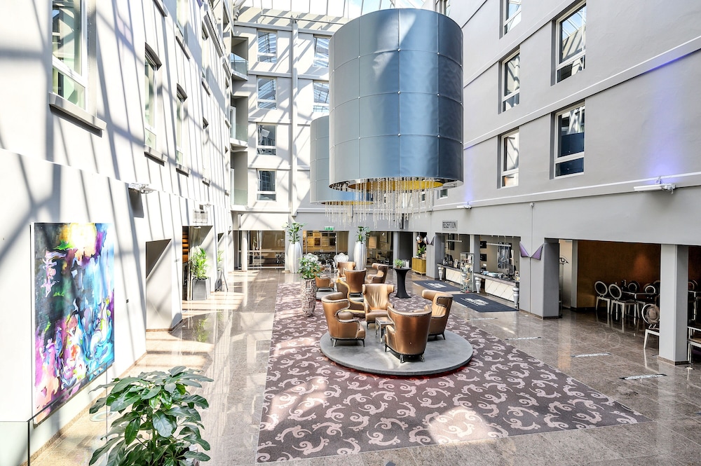 Clarion Hotel Ernst 65/67