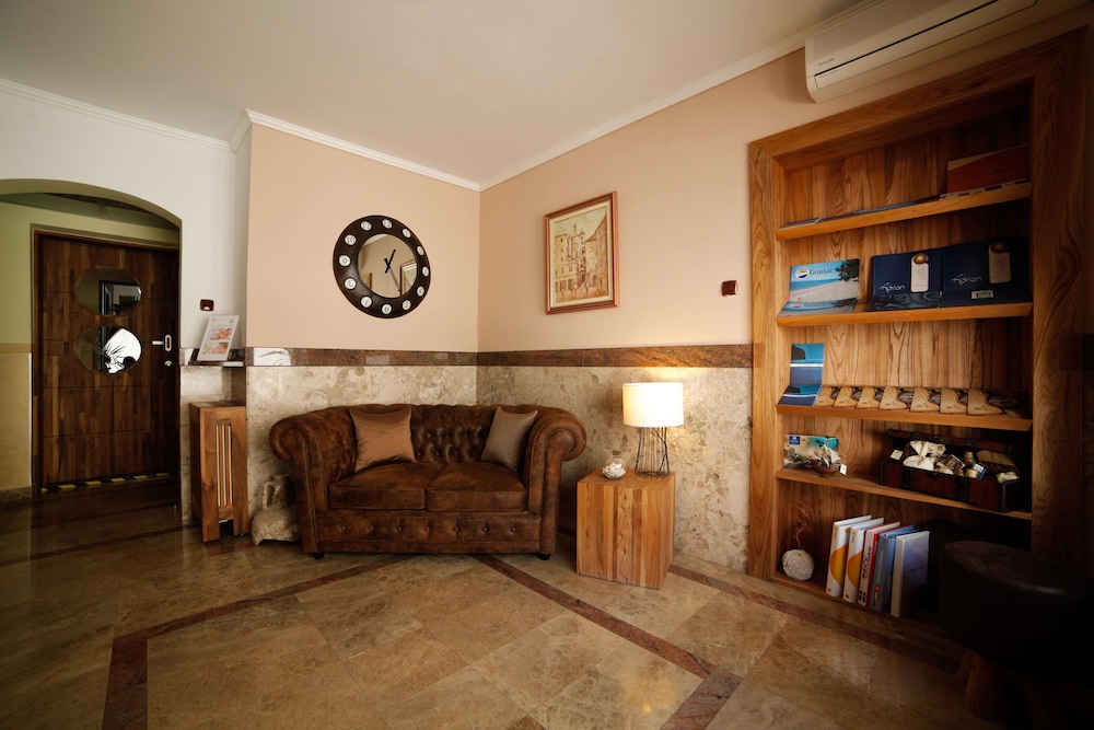 Marco Polo Boutique Hotel 15/52