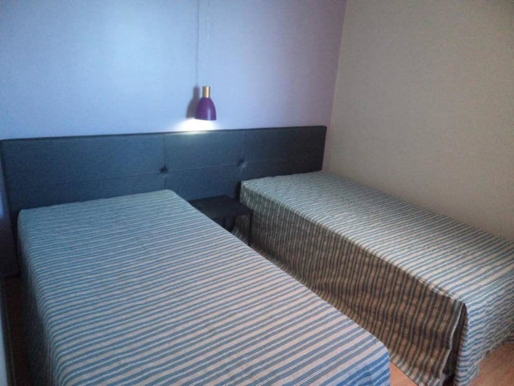 2 BEDROOMS, APARTMENT