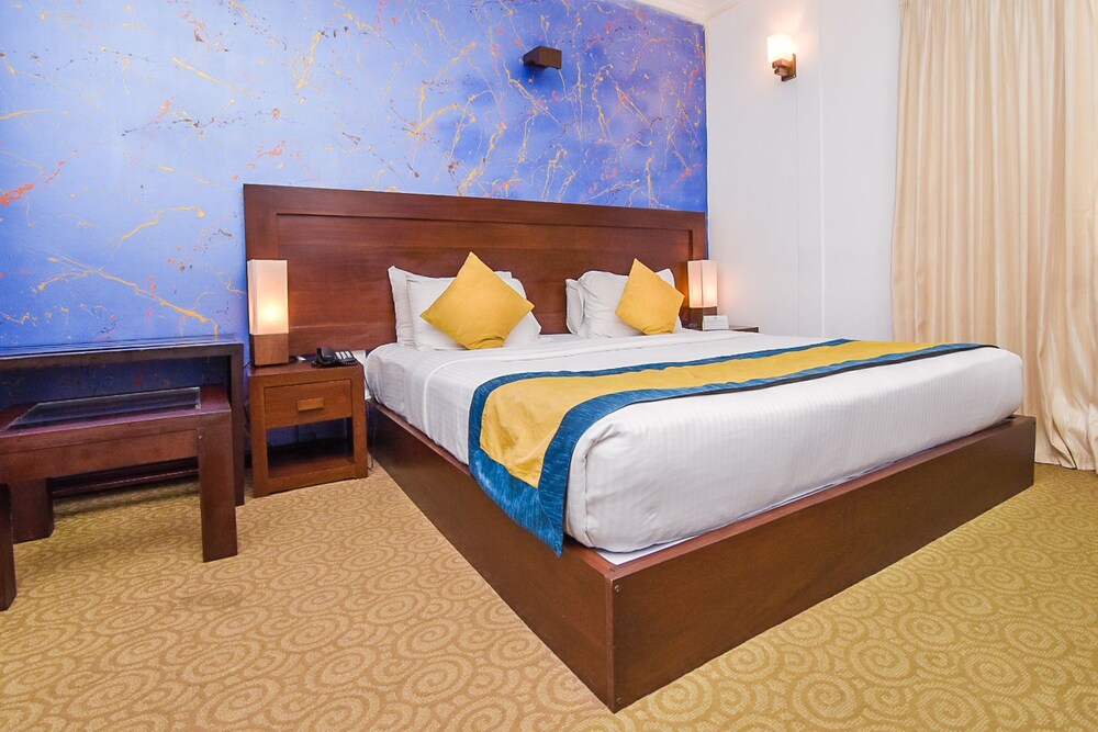 Ceylon City Hotel Colombo 15/39