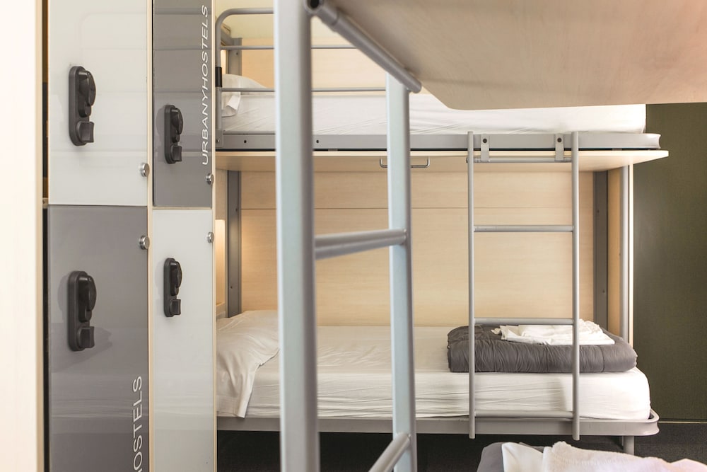 Barcelona Urbany Hostel 14/23