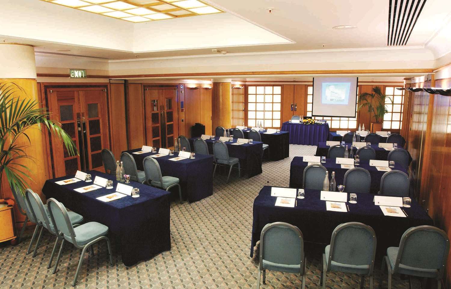 The Washington Mayfair Hotel 28/29