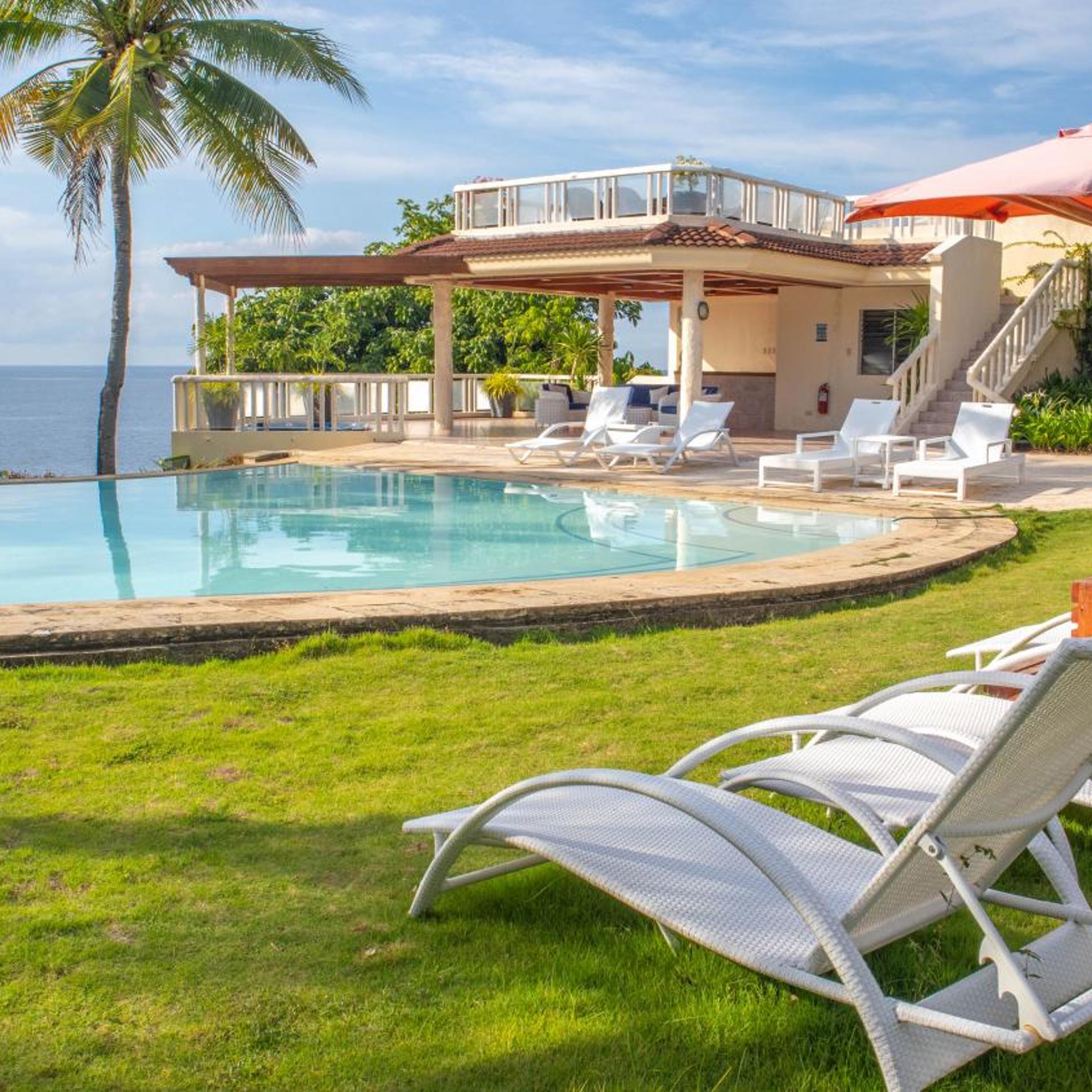 El Mar Resort 32/35
