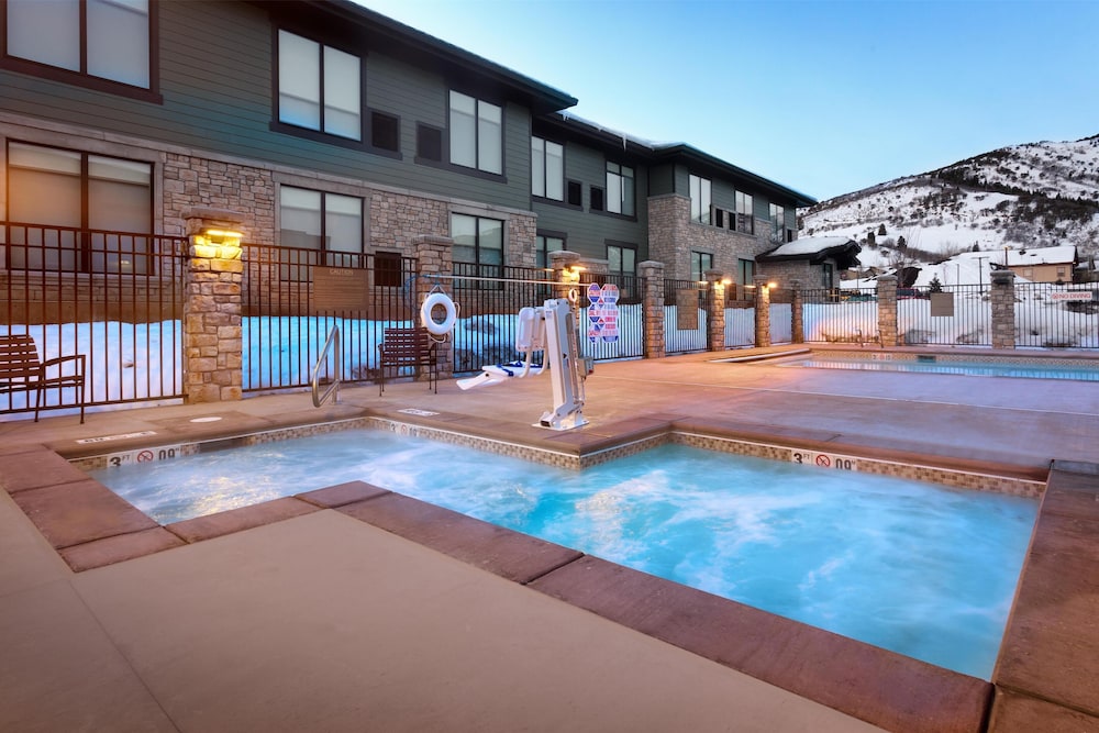 Hyatt Place Park City 35/74