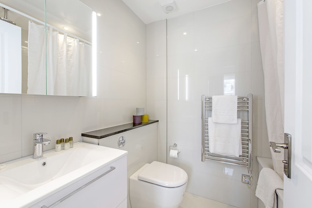 Chesham Court 44/50