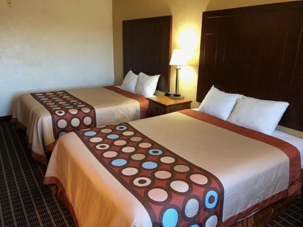 Super 8 By Wyndham Klamath Falls 13/28