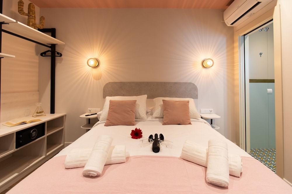 Boutique Rooms Playa Burriana 35/70