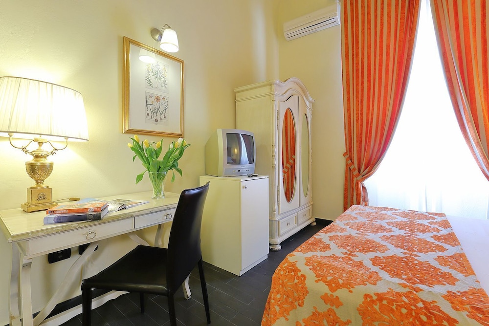 RELAIS LAVAGNINI 26/42