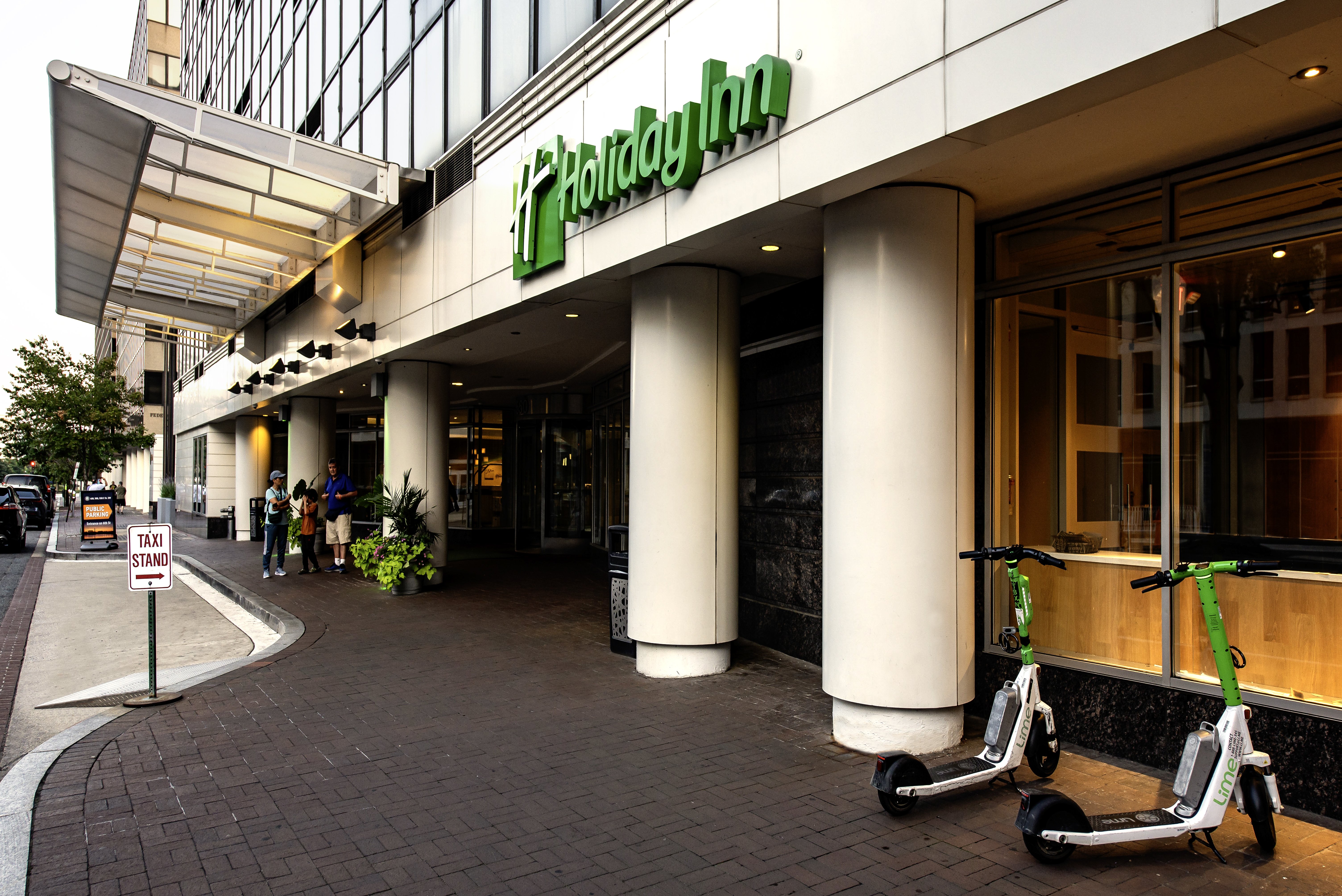 Holiday Inn Washington Capitol - Natl Mall, an IHG Hotel 65/77