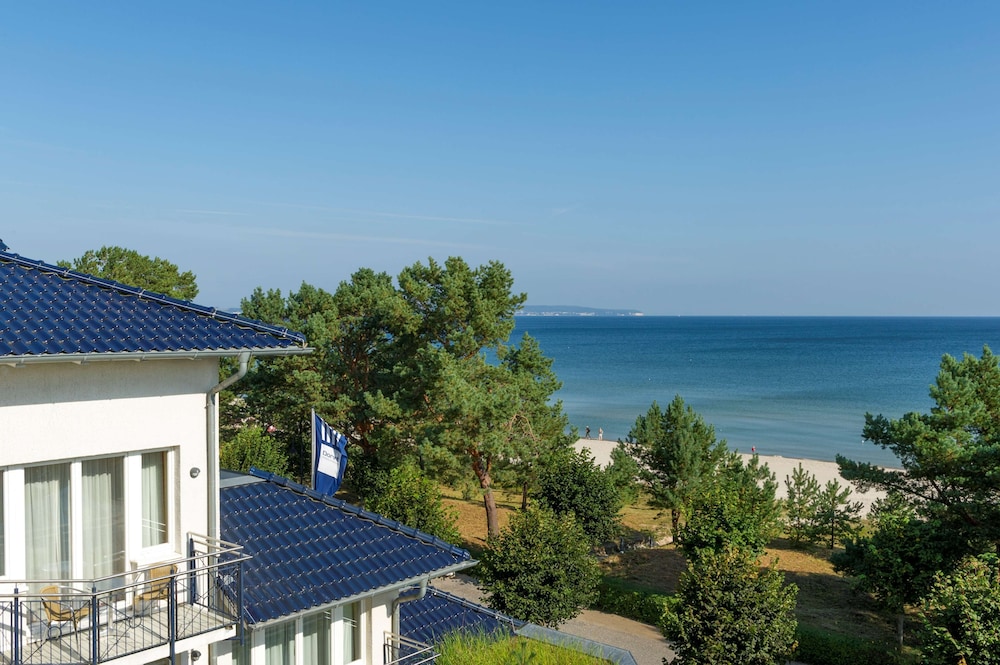Dorint Strandhotel Binz Rugen 60/64