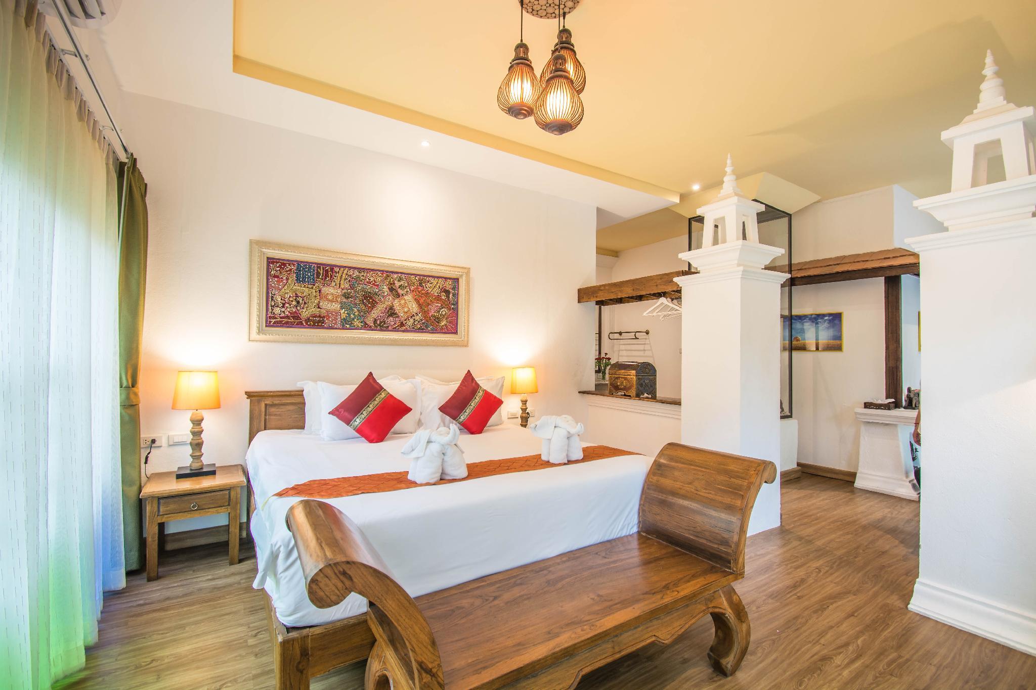 Deluxe, King Bed, Garden View