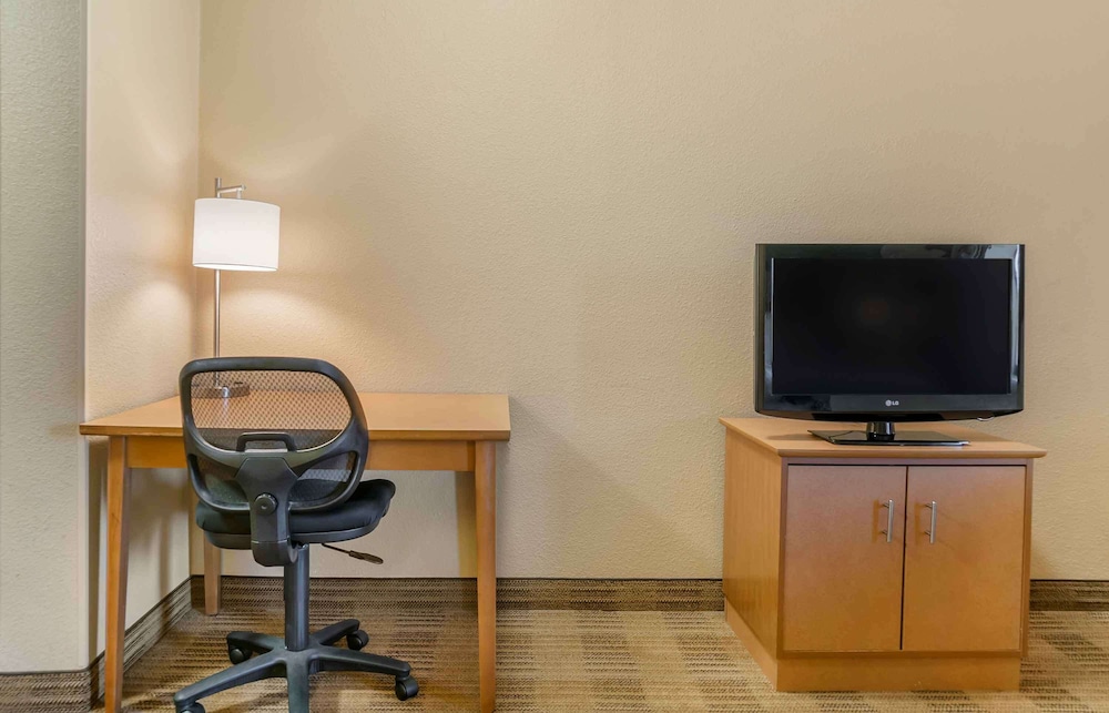 Extended Stay America - Detroit - Ann Arbor-University South 37/49