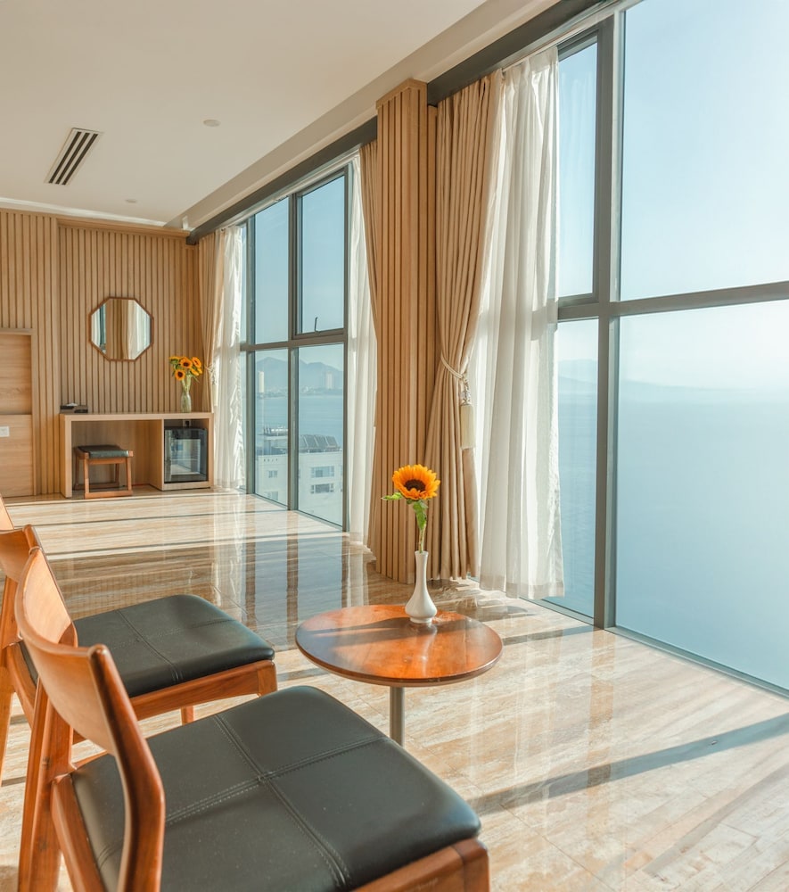 Emerald Bay Hotel & Spa Nha Trang 41/74