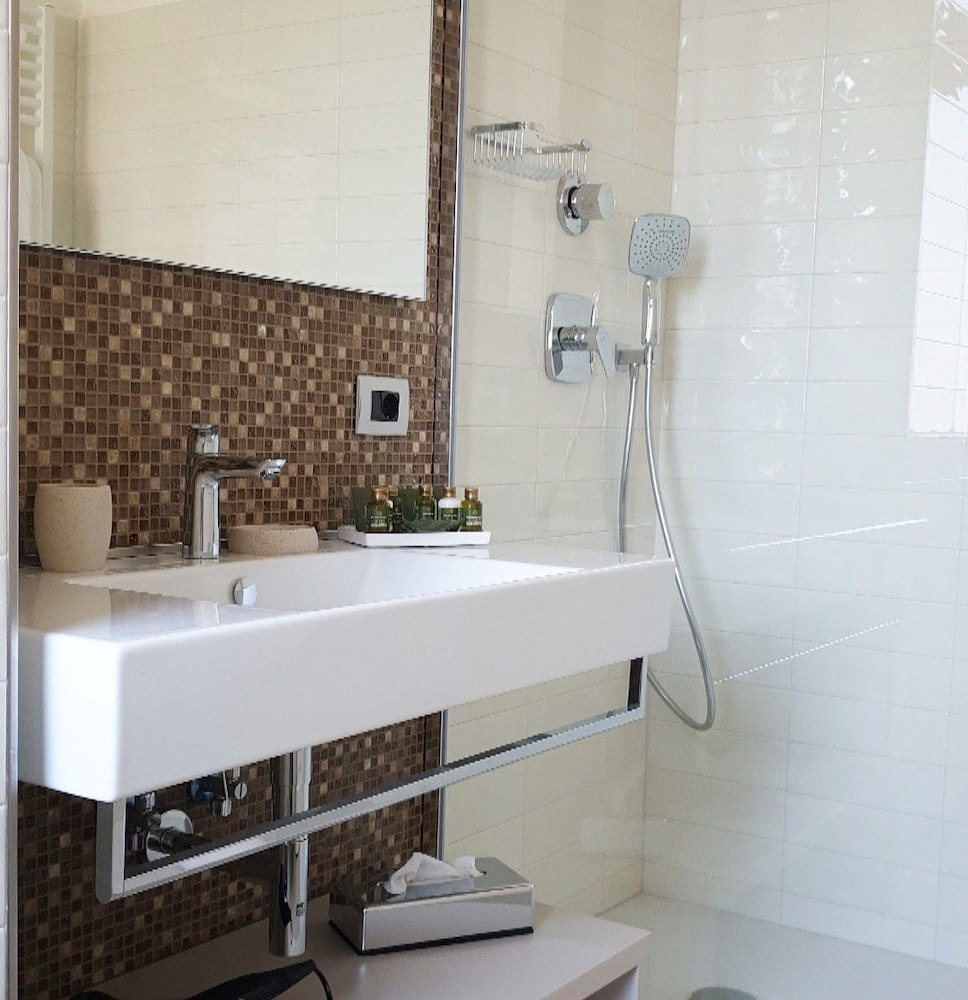 G and G Firenze Suites 38/44