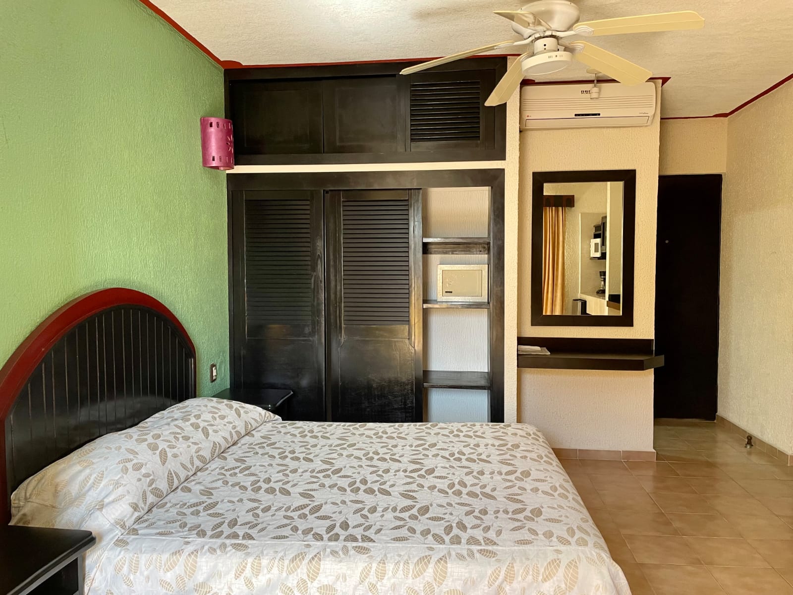 Suites Los Arcos 17/39