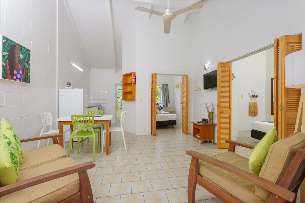 Rarotonga Daydreamer Resort 30/50