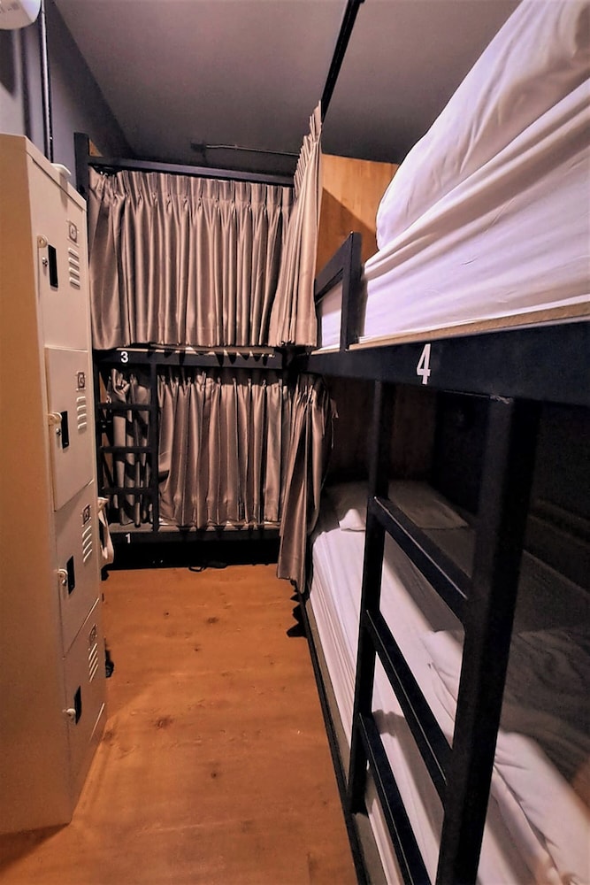 Timber Hostel 41/63
