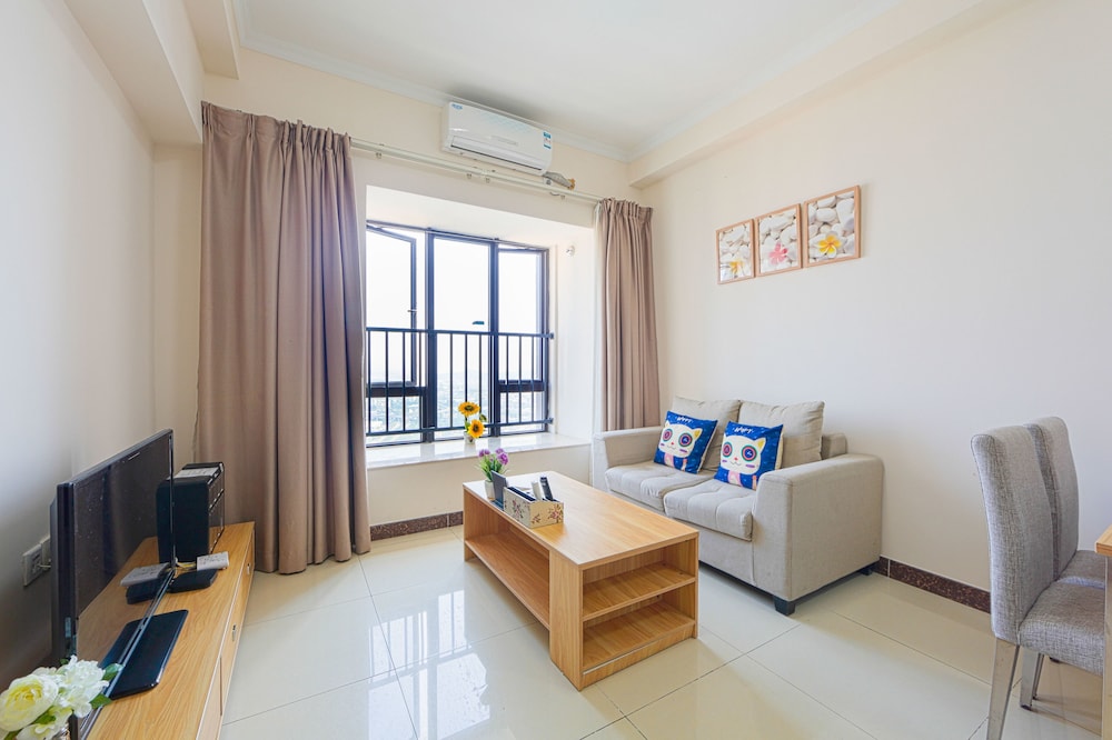 Angda Pazhou Apartment 35/60