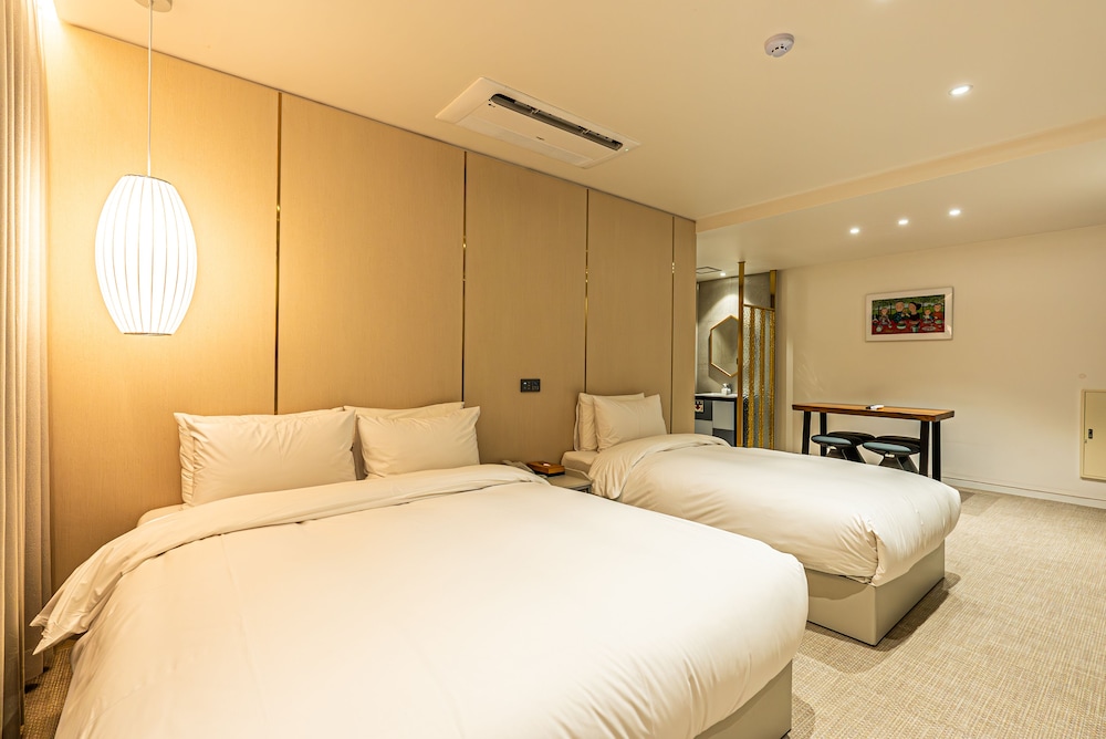 Hotel the Grang Seogwipo 11/55