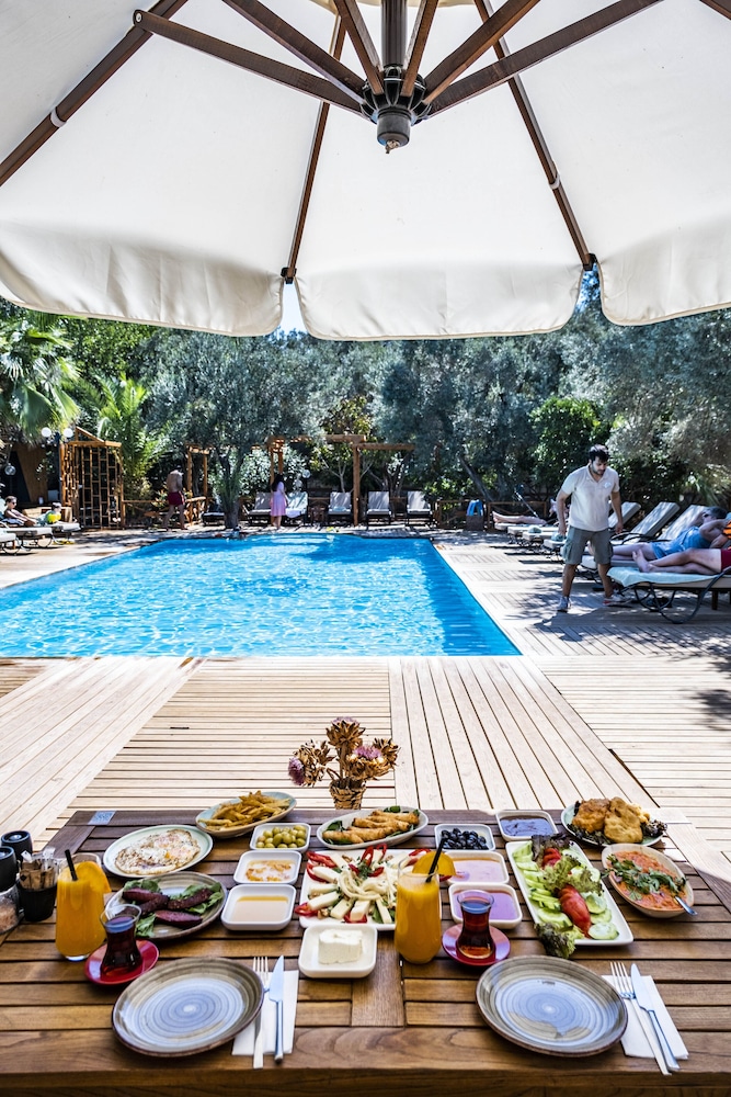 Dolce Vita Luxury Bungalows 23/50