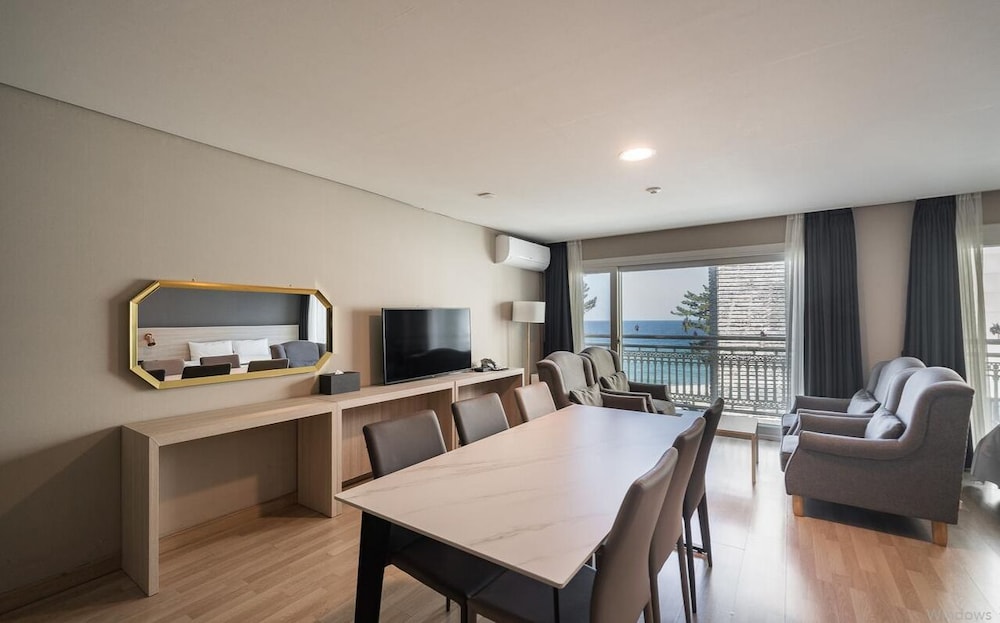 Gyeongpo Soo Hotel 38/68