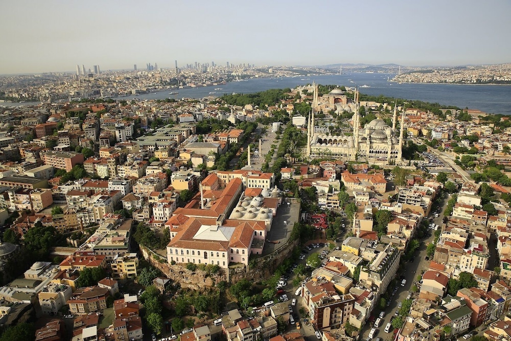 SULTAN MEHMED HOTEL 39/42